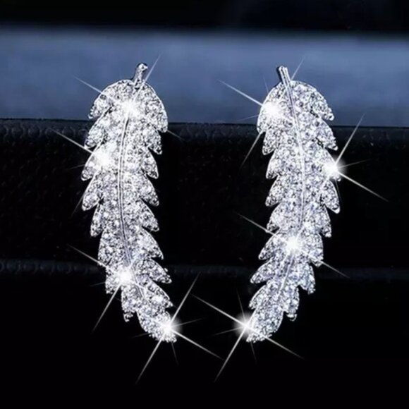 New Silver Leaf Stud Zircon Earrings